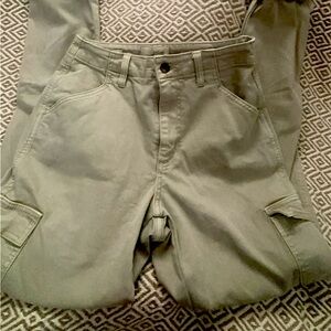 Green cargos size 4